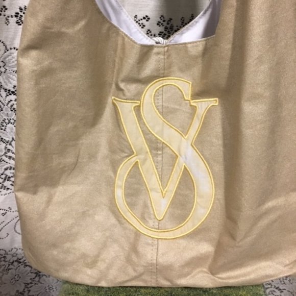 Classy in Gold Victoria's Secret Shoulder Bag - Picture 5 of 9